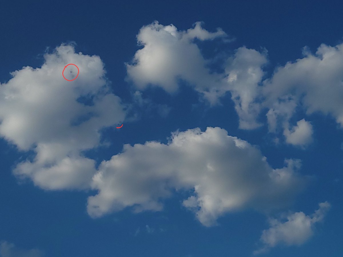 indigo__dreams_'s tweet image. Hello the Clouds! ✌️ #officialfirstcontact #aliens