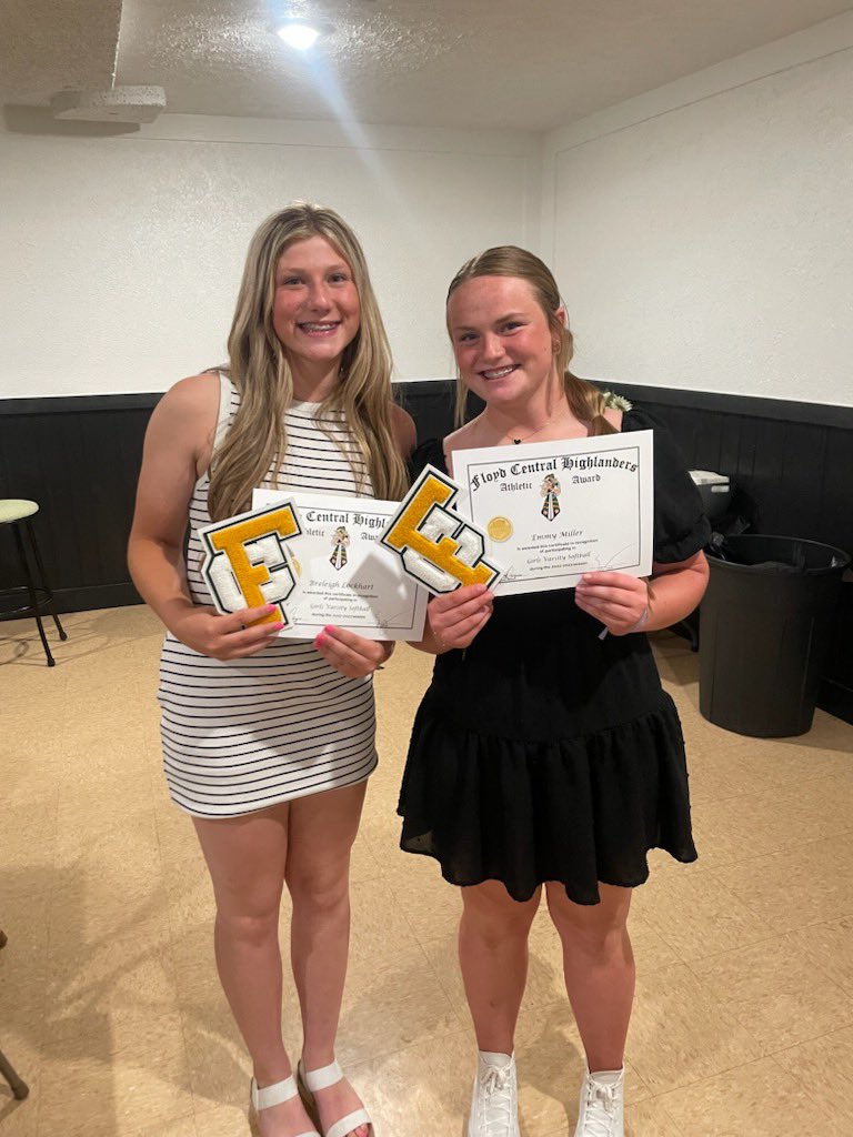 EmmyMiller2026's tweet photo. With my freshman season over here’s a recap. I finished 9-2 with 3 saves. Faced 349 batters with 101 strikeouts and 28 walks. My ERA was 2.076. Thank you to all of the seniors who helped me along the way! Good luck to all of you! Can’t wait for this upcoming season! https://t.co/ACWgcc96gl