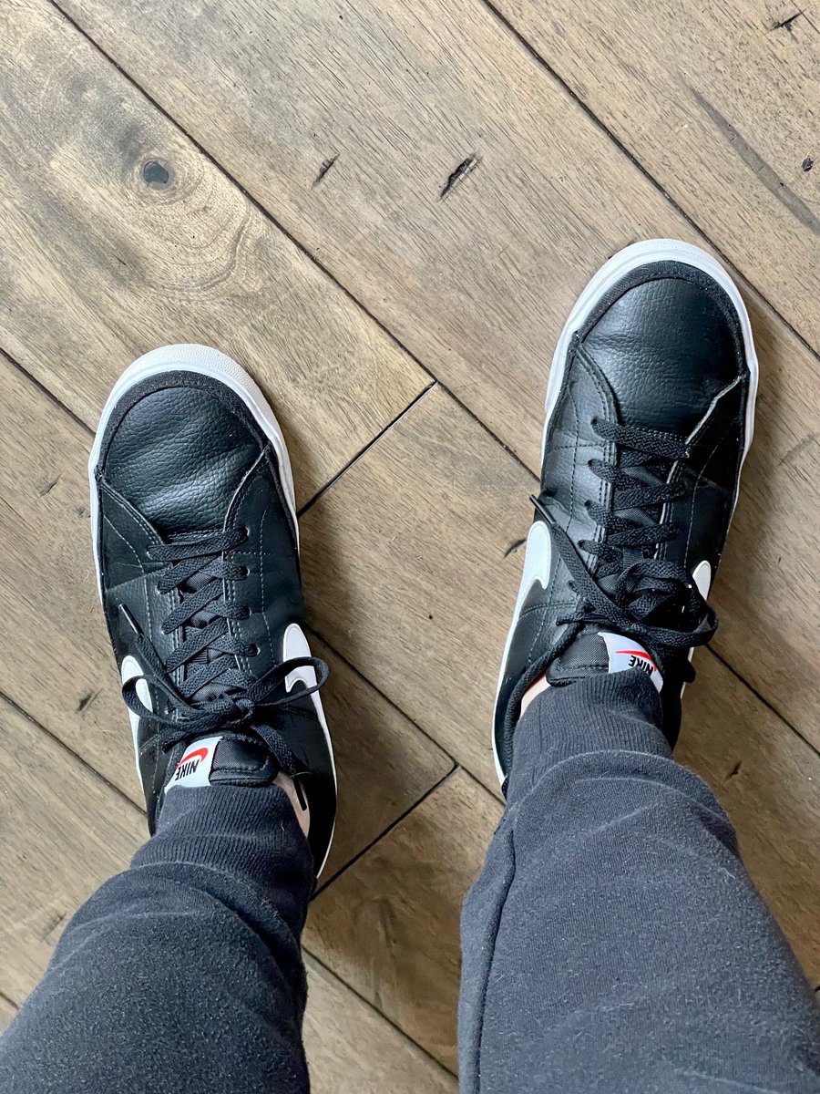 Pluimer's tweet image. Damn