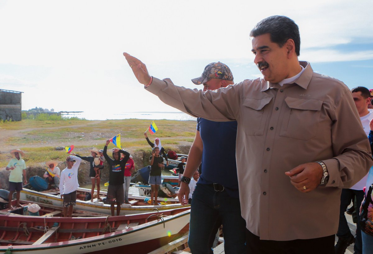 Nicolás Maduro tweet media