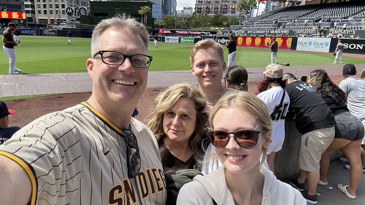 djwalkerAM's tweet image. Let’s goooooo!
#bringthegold