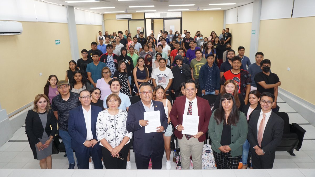 SoyUTIM's tweet photo. Con el objetivo de contar con más espacios para realizar estadías técnicas, servicio social, acceder a la bolsa de trabajo y capacitación académica, #UTIM firmó un convenio de colaboración con el
Colegio de Contadores del Estado de Puebla.  
#LaUniversidadQueQueremos
#UTIMde💚 https://t.co/oXSIcS8MHX