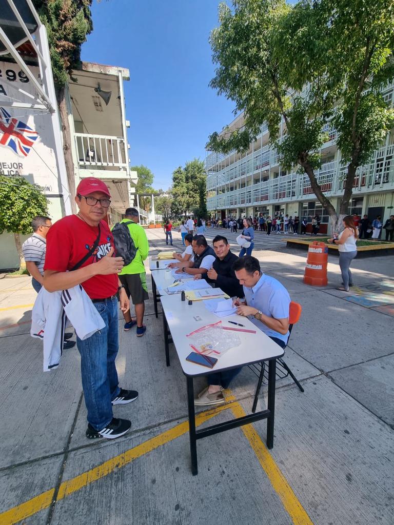 ZendejasSNTE8's tweet photo. #SnteDemocrático 📩

Con una participación promedio de 70% 👩‍🏫🗳️👨‍🏫 se realizaron de forma exitosa las elecciones para renovar las dirigencias @snteseccion9✅ @seccionsnte10✅ @secc11cdmx✅ @Seccion60SNTE✅ y @29SNTE✅

Del total de casillas, solo una no operó en la #Sección9 📤 https://t.co/No0Mb2tf8a