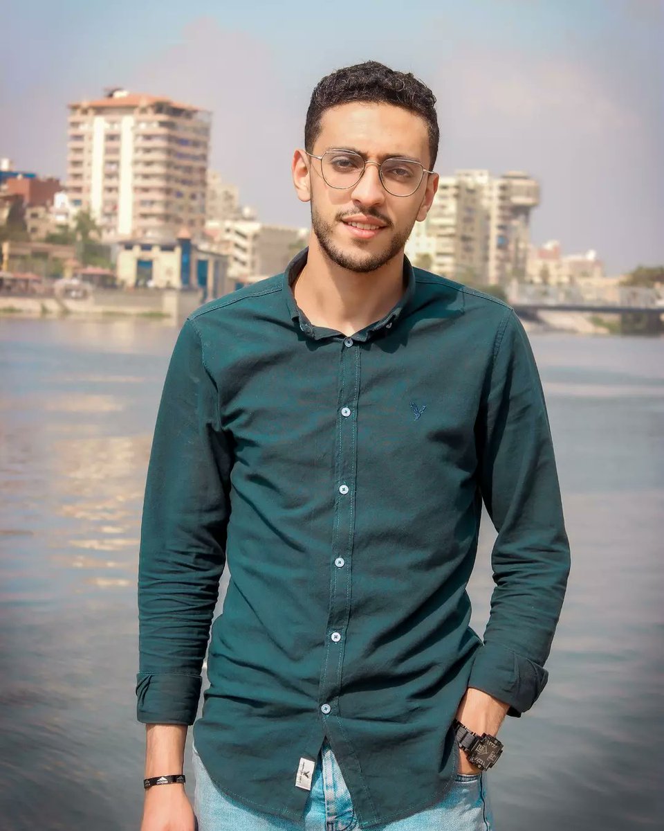 وخلااااص فاااضل مااادة 
ماده ماده ع اخر السكهه....🎓🎓🎓🎓✨