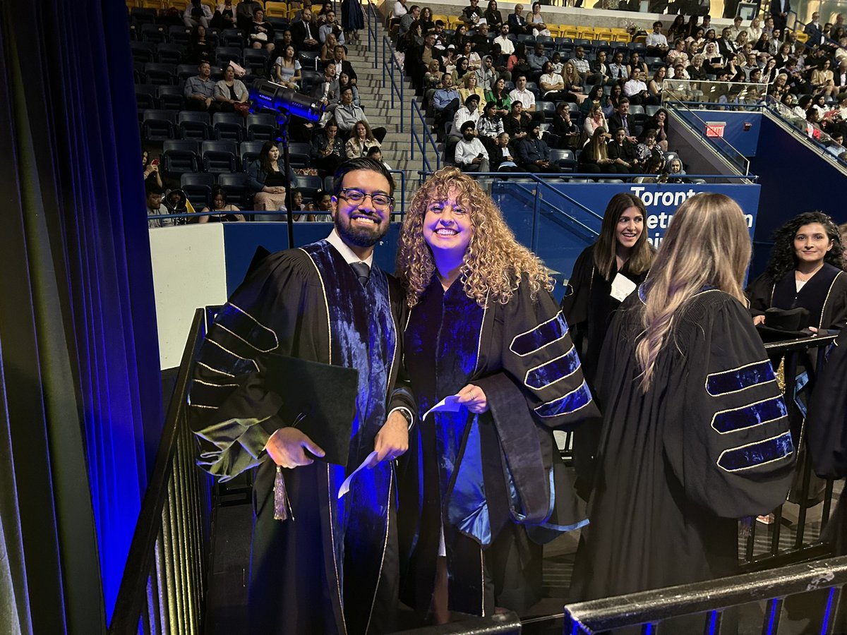 Becky Choma (@becky_choma) on Twitter photo So I got to do this today! Such a proud supervisor! Congrats Dr’s Arvin Jagayat and Leen Nasser! <a href="/rvinsroom/">Arvin Jagayat</a> <a href="/LNasser02/">Leen Nasser</a> 😊❤️<a href="/TMUPsych/">Psychology @ Toronto Met</a>
I *may* have had to go on tippy toes to get those hoods on 😉 So I got to do this today! Such a proud supervisor! Congrats Dr’s Arvin Jagayat and Leen Nasser! <a href="/rvinsroom/">Arvin Jagayat</a> <a href="/LNasser02/">Leen Nasser</a> 😊❤️<a href="/TMUPsych/">Psychology @ Toronto Met</a>
I *may* have had to go on tippy toes to get those hoods on 😉