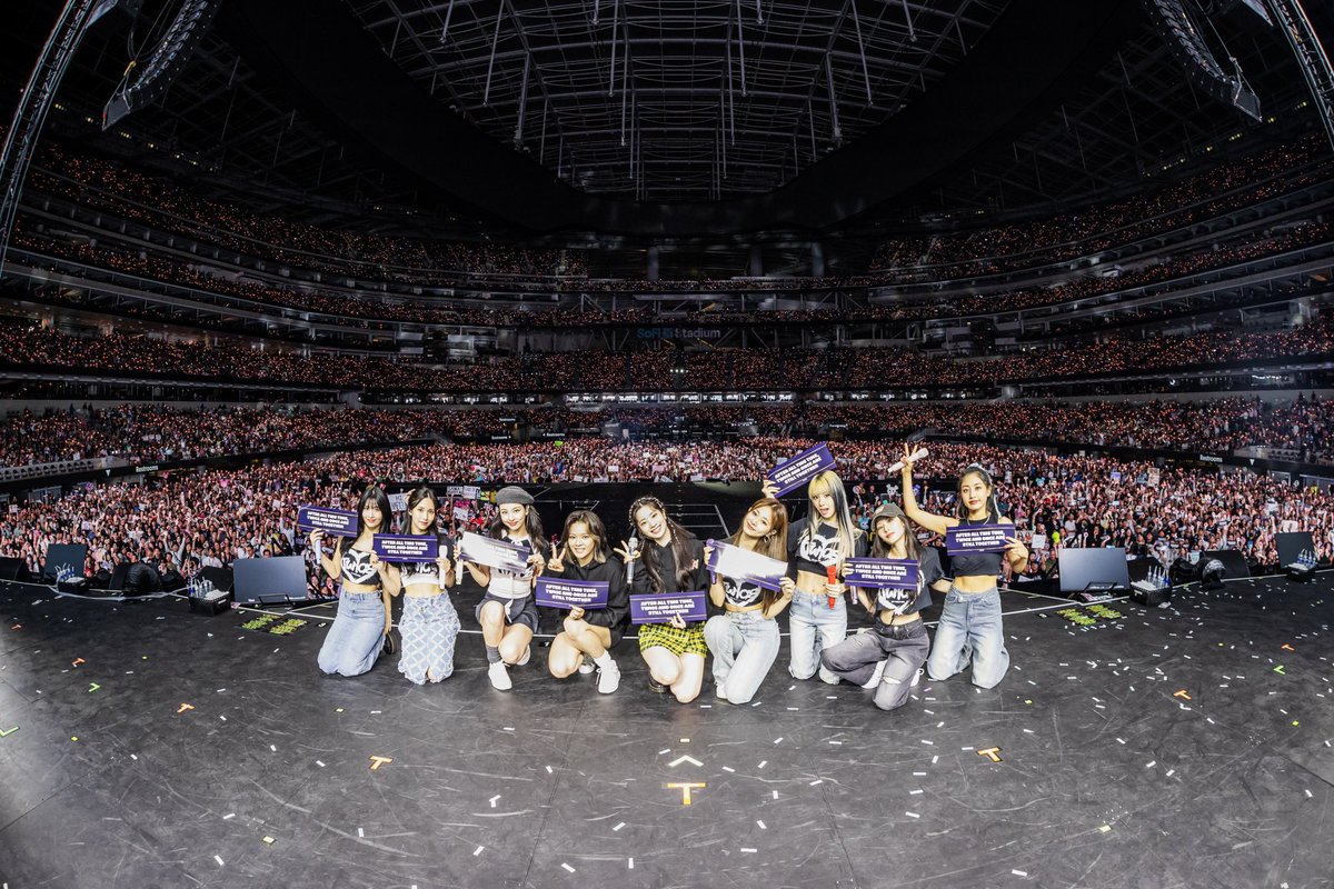 thisisforwtour's tweet photo. TWICE โREADY TO BEโ in Los Angeles
Saturday, June 10th โ
#RTBinLA #TWICE_5TH_WORLD_TOUR https://t.co/qpCJThFdME