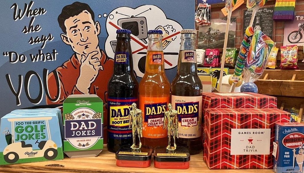 RocketFizz's tweet photo. We're ready to celebrate Father's Day! 

Grab your dad's favorite candies &amp; soda pop and claim your spot as his favorite kid!

#rocketfizz #fathersday #dadjokes #dadsrootbeer 

📷: Rocket Fizz Alexandria, VA

*products vary by location* https://t.co/lr8jYbtof3