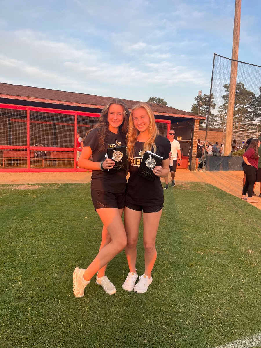 addison_sharp28's tweet photo. Addie and I got our all state awards! I’m so proud of Addie and I’m so lucky to have her as a teammate that helped me get here. I’m also very thankful for @samig_07 and all the support she has given to us to make us better players and people. @ExtraInningSB @LegacyLegendsS1 https://t.co/NGpkCJ8N3b