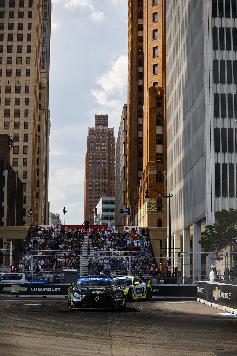 ThazeComp's tweet photo. All the angles… 

📸: @RaceMSM | @detroitgp https://t.co/nfAinCJXin