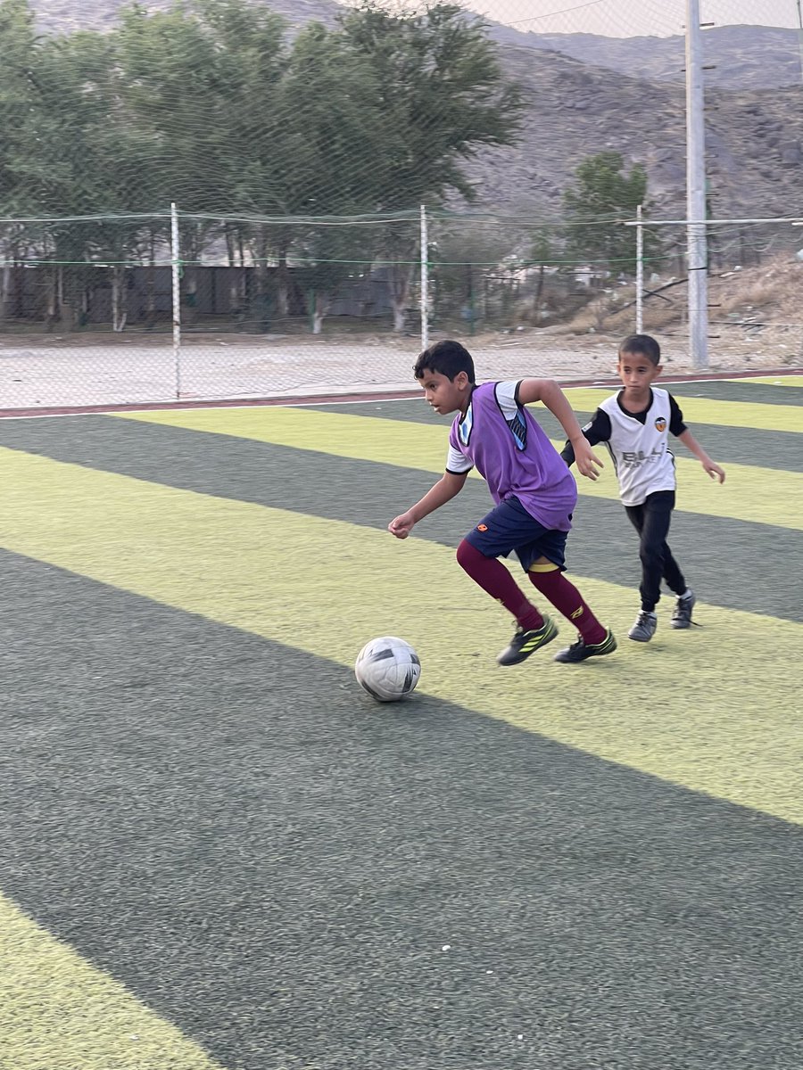 Academy_jq2022's tweet photo. صور من نصف نهائي بطولة فئة " البراعم " الداخلية في أكاديمية جوهرة قنونا ، سيكون النهائي باذن الله تعالى يوم 4 / 12 من الشهر القادم 
#أكاديمية_جوهرة_قنونا https://t.co/FGtDJsg66G