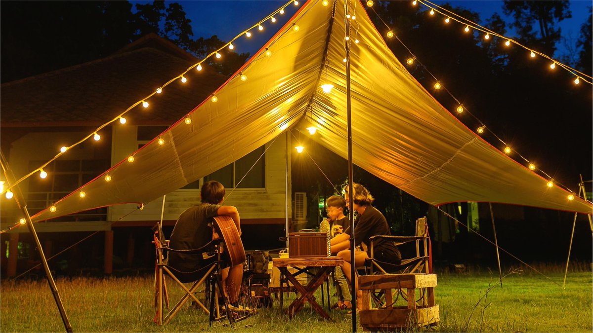 Brightown_usa's tweet image. Escape the city and reconnect with nature through camping! Our LED Patio String Light, 8 Modes With Remote will enhance your outdoor experience. Gather your loved ones and embark on a memorable camping adventure with us!  

#Stringlight #Brightwon #Camping #Familyfun