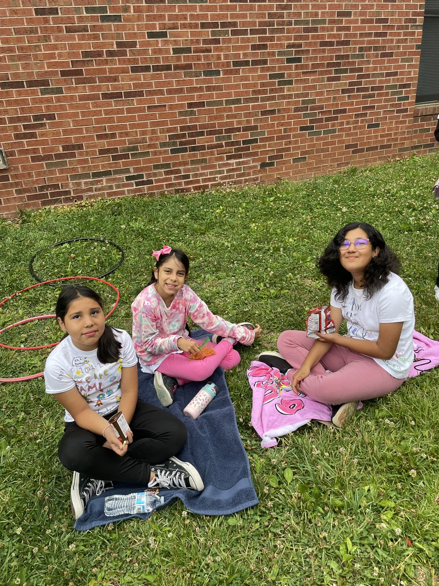 Eunice Lee tweet media