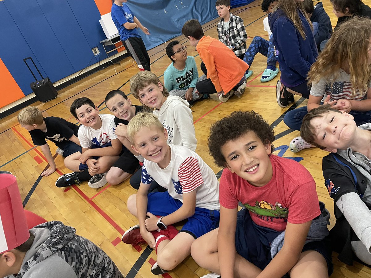 NMurphySRE's tweet photo. Enjoyed our Flag Day Celebration on Red, White, and Blue Day! 🇺🇸Thanks, @mrscannanband and everyone else who put this together! 
#Monthoffun 
#Warriorsatwork https://t.co/tWkz8Ehaky
