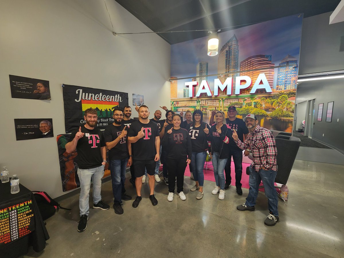 Total Experience starts with the frontline, and today, I was able to bring some of our amazing Retail Frontline Experts to to spend a day in our Tampa CEC, learning the business and building partnerships for the future. <a href="/EddiePryor7/">Eddie Pryor</a> <a href="/Howard_Nickey/">A Howard</a> @tomjyang @carndoggydog