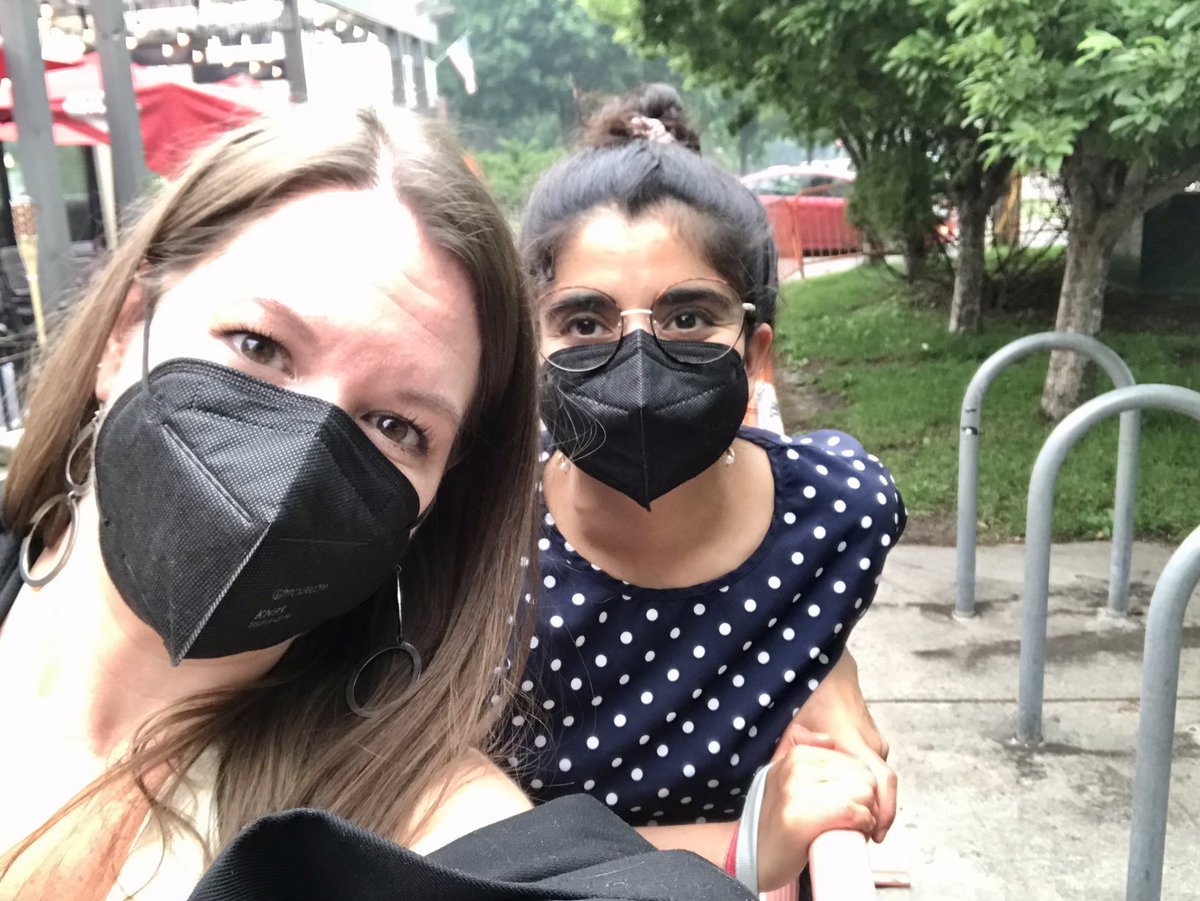 What do #Climate #HealthProfessionals do after giving a joint talk abt #ExtremeHeat & while enduring the worst #AirQuality in #Minneapolis history? Spend time together. Bc being in #community together is the way we get through this.

TY @LaaliMD for being a #ClimateCompanion 🌎💚