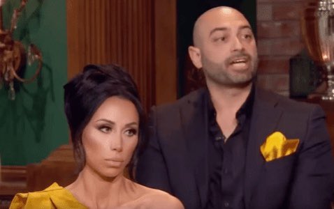 2dumpsterdivas's tweet photo. My king #RHONJreunion https://t.co/IkB5o9wuPe