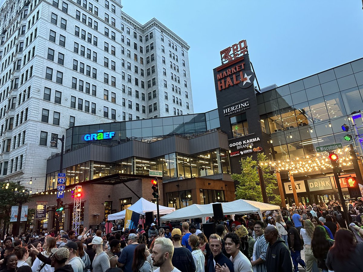 mkenightmarket's tweet photo. Thank you to @3rdStMarketHall for supporting the market! https://t.co/7Kp271nkx5