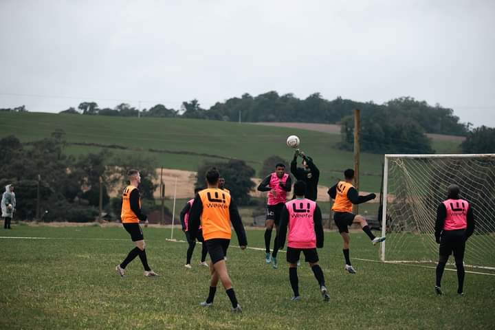 Divisão de Acesso tweet media