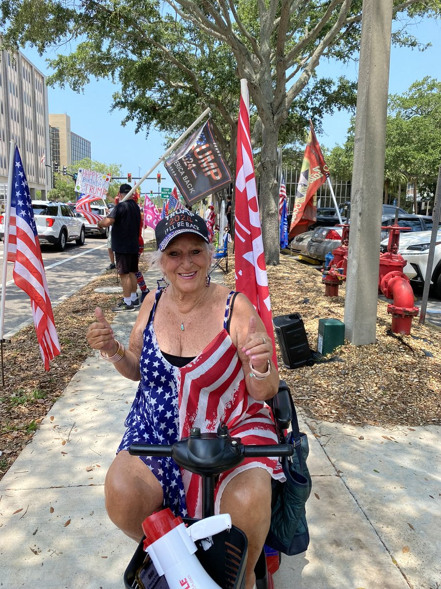 Hi Patriots ♥️I’m back with 9K followers after I was thrown off with 20K. I’ve Been on FB, IG and Truth. I hope I can re-connect with all of you again. I’m still doing my Flag Wavings for Trump on weekends in CW Fl.