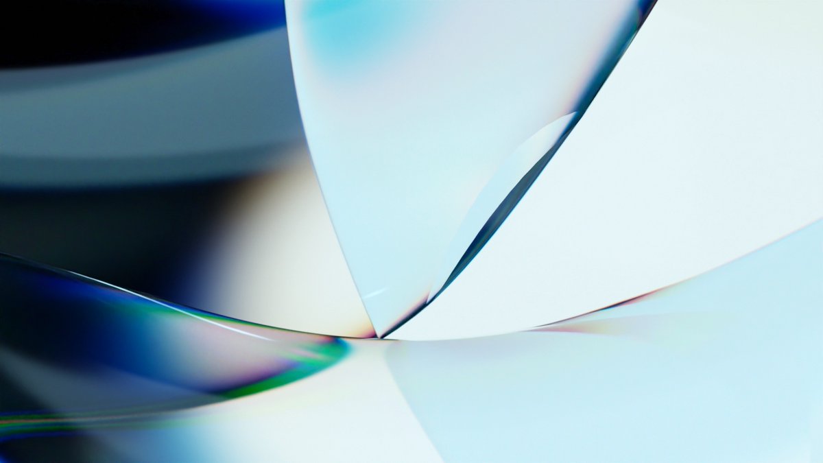 oh_valentino's tweet photo. Just created this amazing glass material and rendered it using Blender! 🎨✨ The transparency, reflections, and refractions look so realistiiiic 💎 I love flowing with caustics and textures! 💡🌟 #Blender #GlassMaterial #OhValentino https://t.co/CxrrwKBwCh