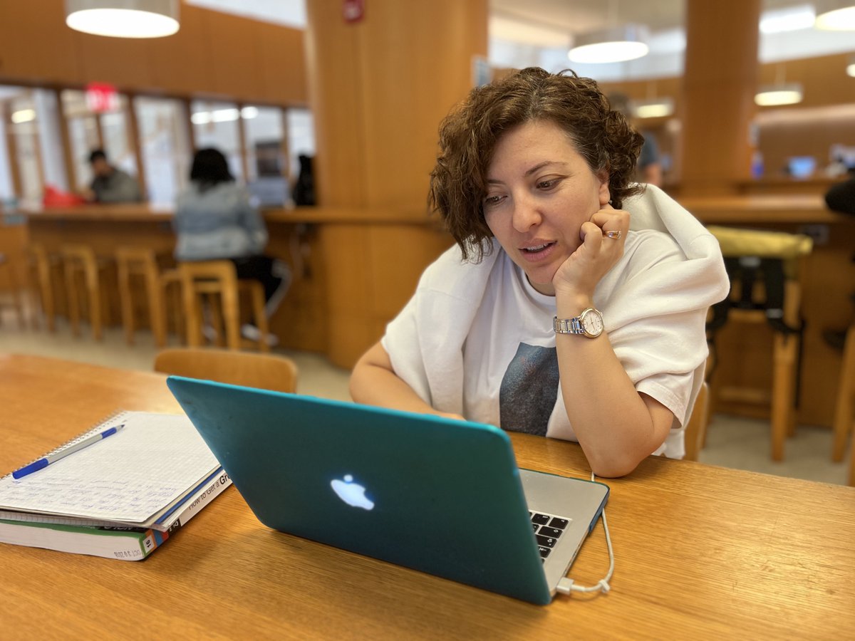 IMakhmudov's tweet photo. @NYCMayor @NYCCouncil NYC libraries hubs of community grwth and emprwnt. @BKLYNlibrary = language resources for ethnic minorities, safe place for kids and senior citizens, free legal aid 4 refugees. Don't bleed what breeds innovation, education, and connection. #NoCutsToLibraries https://t.co/pCgikCsjW2