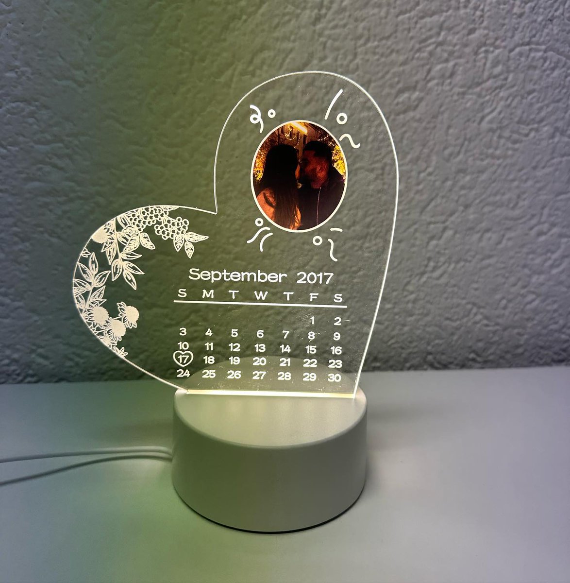 sotomdio's tweet image. A wonderful gifts for your loved ones!! Our personalized lamps will create a warm and loving environment for you and your loved ones
#nightlights #nightlight #personalizedlamp #personalizedlamps #personalizedgifts #photonightlight #customizedgifts #customizednightlamp