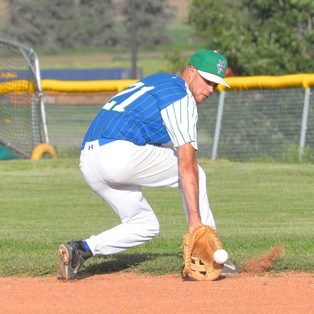 swbooster's tweet photo. The Swift Current Yard Goats were hosting the Gull Lake Greyhounds in the Sask-Alta Baseball League action on Wednesday @ScGoats @GLGreyhounds @Sask_Alta 

📷: STEVEN MAH https://t.co/6xvyEUKZJy