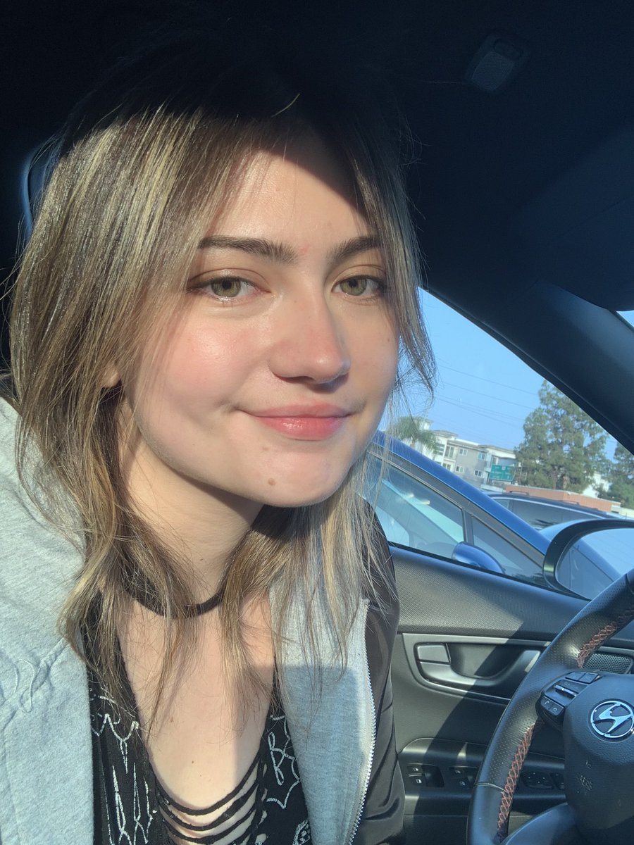 spore whore 🍄 on Twitter "I’ve been so hot lately"