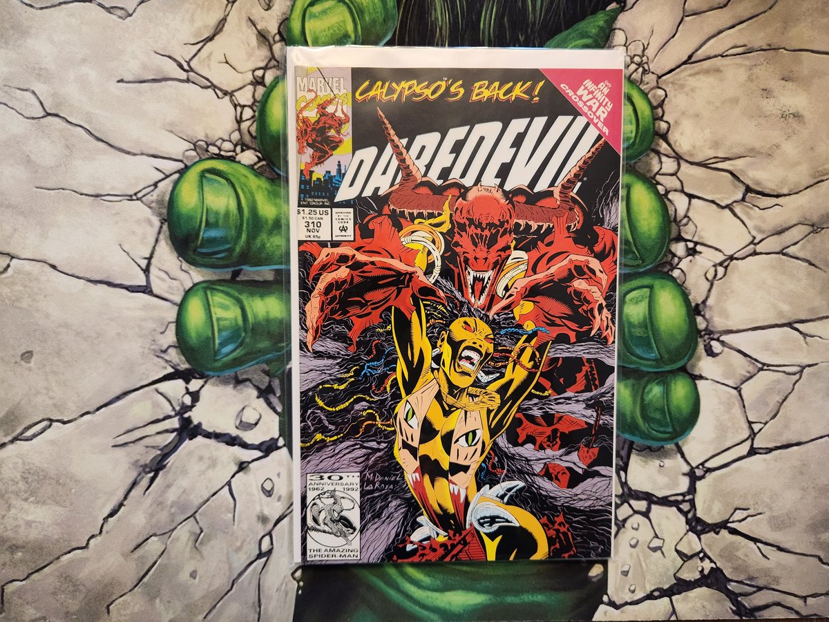 Daredevil #310. $1 flea market find. Scott McDaniel cover.

#OldComicBookDay
#MarvelComics
#fleamarketfind
#Daredevil 
#Calypso