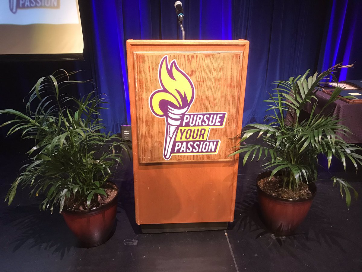 cmhsrams's tweet photo. Congratulations to all of our Academic Award winners. A night to celebrate the outstanding dedication and character in our buildings. #WeAreCBE https://t.co/5wn9qzKY8l