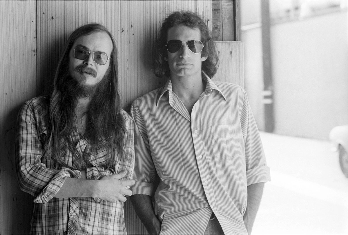 AmandaMorck's tweet photo. Donald Fagen and Walter Becker of #SteelyDan in 1977.
📸by Henry Diltz https://t.co/0j9m4mKzSx