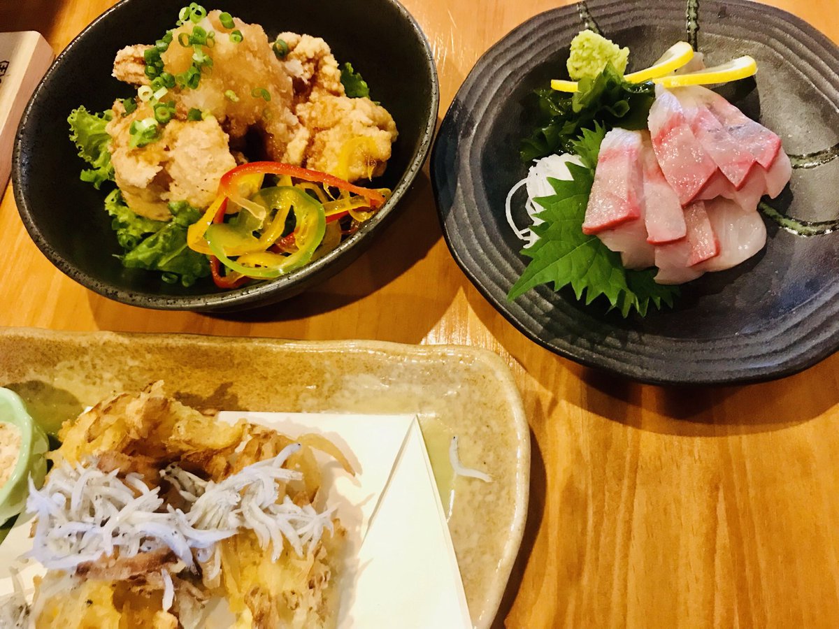 uosho0715's tweet photo. こんにちは🌸

魚翔ランチです🐟✨️

この後11:30〜営業開始🍽

本日も皆様のご来店お待ちしております☺️

※ランチ宴会＆お席予約も受付ております🌸
ご希望の方はお電話、又はお気軽にスタッフまでお声がけ下さい🐟✨️

 #魚翔 #ランチ #北久里浜 #駅前 #昼飲み #ぐるなび #横須賀 #居酒屋ランチ https://t.co/tEG4XwriLK