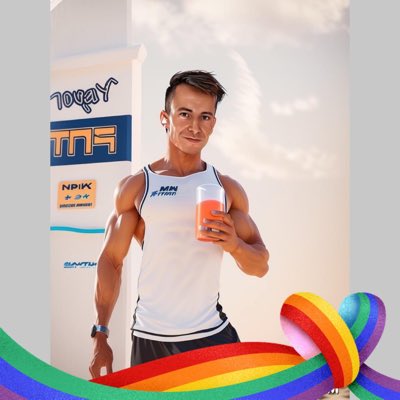 AzRotciv13's tweet photo. #NuevaFotoDePerfil https://t.co/995Hz02VXD