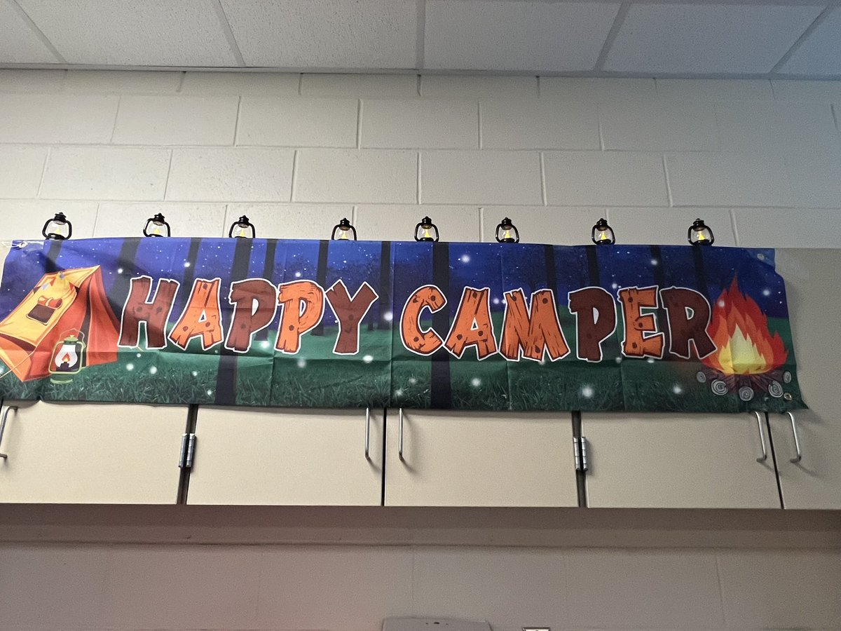 courtlges's tweet image. Camp Read-A-Lot! @PWCSNews @ChrisYungES #CampReadALot #glamping