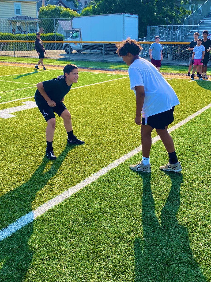 GoldenLionFoot1's tweet photo. 3 days of awesome campers at the annual Greensburg Salem Youth Football Camp ❗️Great work by all who made it possible ❗️🏈✅🦁#BuyIn https://t.co/uMHg0nLDWb