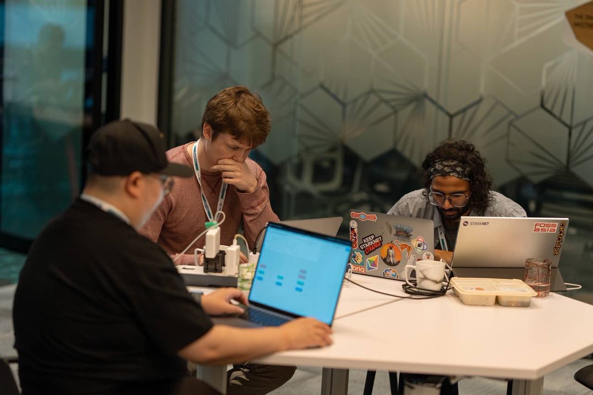 the Pit 🕳️ tweet media