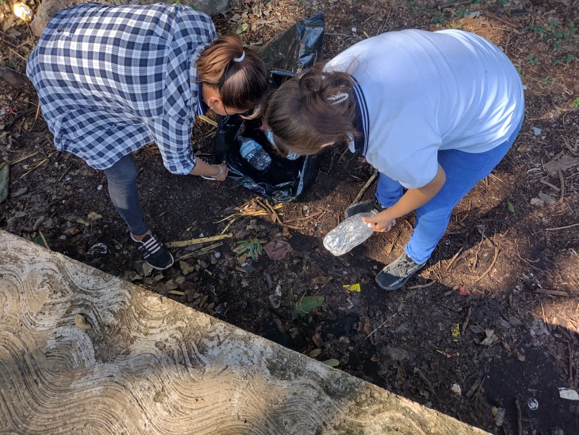 33Itzelc's tweet photo. Mejor reciclemos para darle un nuevo uso a lo que llamamos "BASURA". 
¡Actuemos responsablemente y juntos ayudemos a preservar nuestro planeta! 
#unmundolimpio #reciclemos https://t.co/3O3mWyQFNd