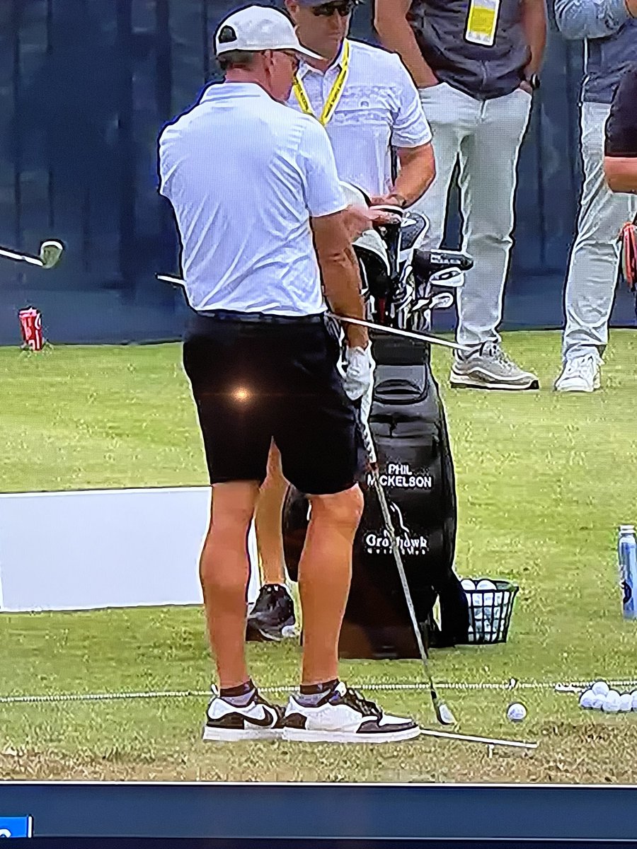mattmoeller_'s tweet photo. Um, does @PhilMickelson have Travis Scott AJ1 golf shoes on? 😳
@trvisXX Please tell me these are releasing 🙏 
@usopengolf @PGATOUR @PGATOURComms @livgolf_league @LIVGolfNation @LIVGolfLatest @Jumpman23 @AirJordans2323 https://t.co/ZUfFE4vBbR