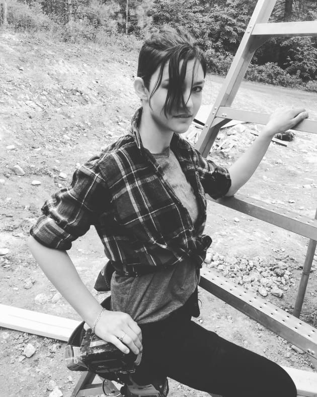 rainbrown565543's tweet photo. How do I like long or short hair better? https://t.co/71ejKLHPcN
