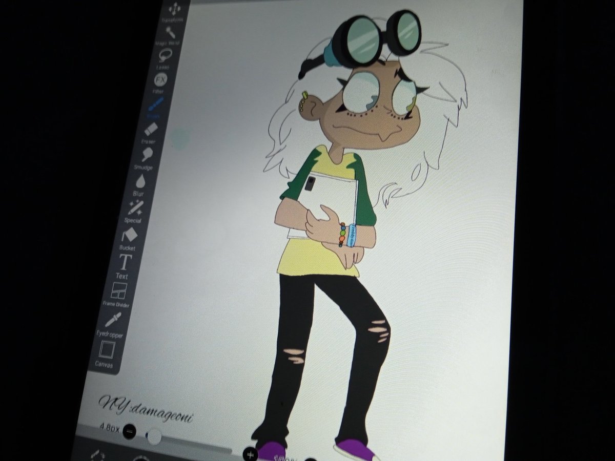 mordenmoron's tweet photo. - l redraw on a tablet this I thought of updating the previous drawing, in honor of the fact that the Five Nights at Freddy's game and movie are coming outa,and waiting really hard so for that Ayeto!
#hmttt #glamrockhigHschool
#reddraw #damageoni
#digitaldrawing https://t.co/hCglSfO8wh