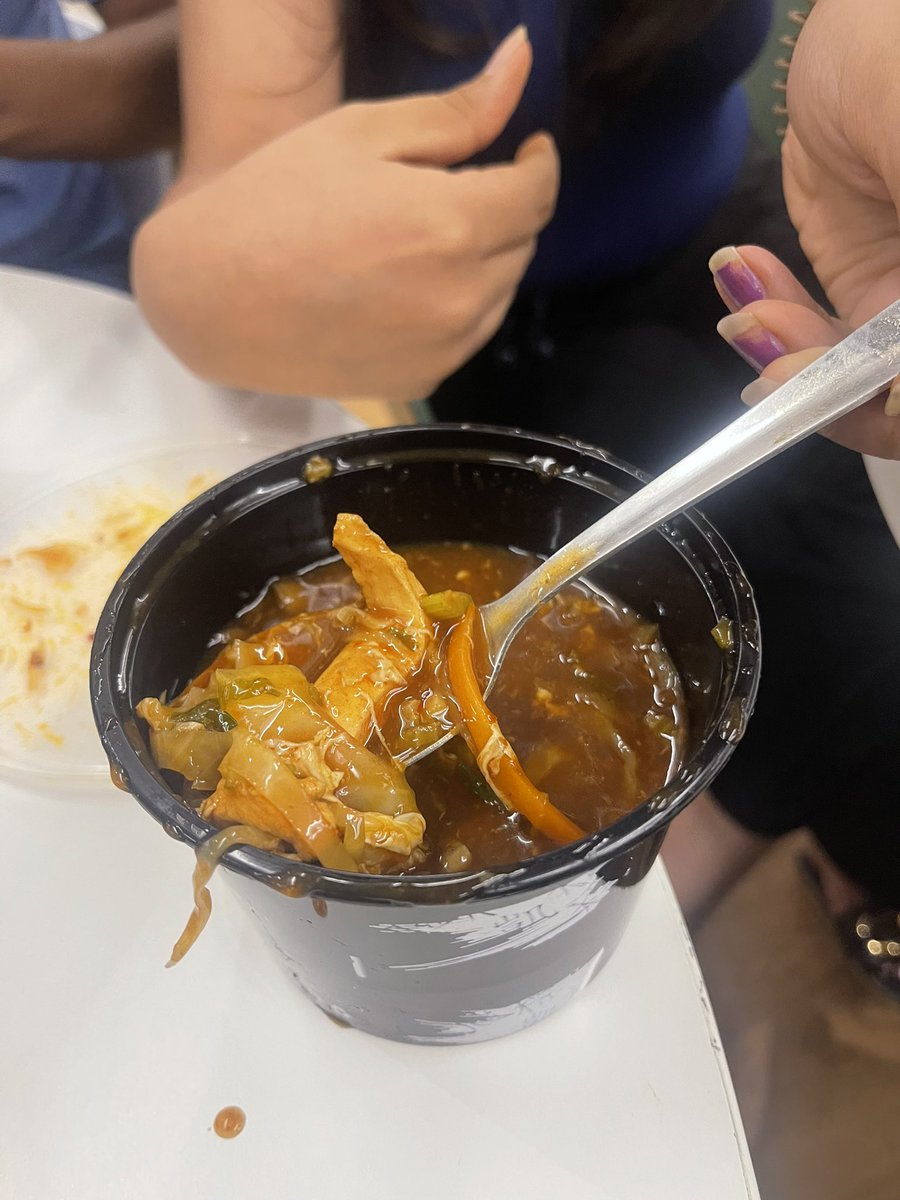 kunjalshah7's tweet photo. @zomato @zomatocare ordered for a veg hot and sour and got a non veg hot and sour from @meraki marol restaurant.Raised a complaint and the first response I get is compensation for 140 Rs! Really? Me and my frnd who are both vegetarians have eaten non vegetarian and wow a respons https://t.co/ombvzVcoH1