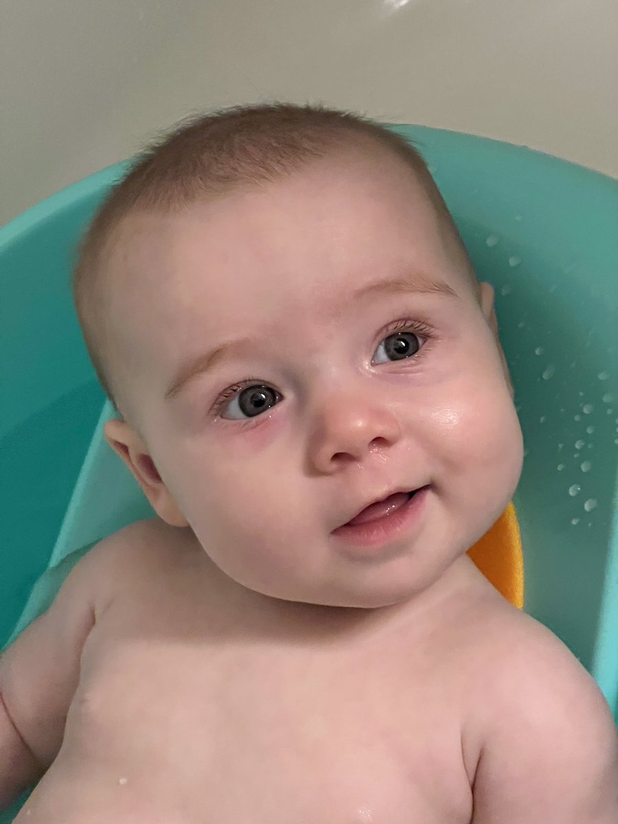 BlakeyB_11's tweet photo. I want to wish a happy 1st birthday to my beautiful baby girl, Remi Blake!  She is as chill as can be, except when wants food, just like her dad. Happy birthday, Rem Rem! https://t.co/2JTF3MWevd