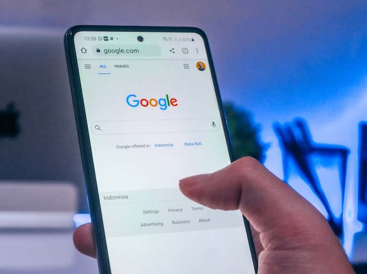 TheSportsZone__'s tweet photo. barstoolsports: Woman Comes So Close to Getting Away With Killing Her Husband, Until Cops Found Her Internet Search History https://t.co/zpt4QHFkk8 https://t.co/sfOeJRUSDd