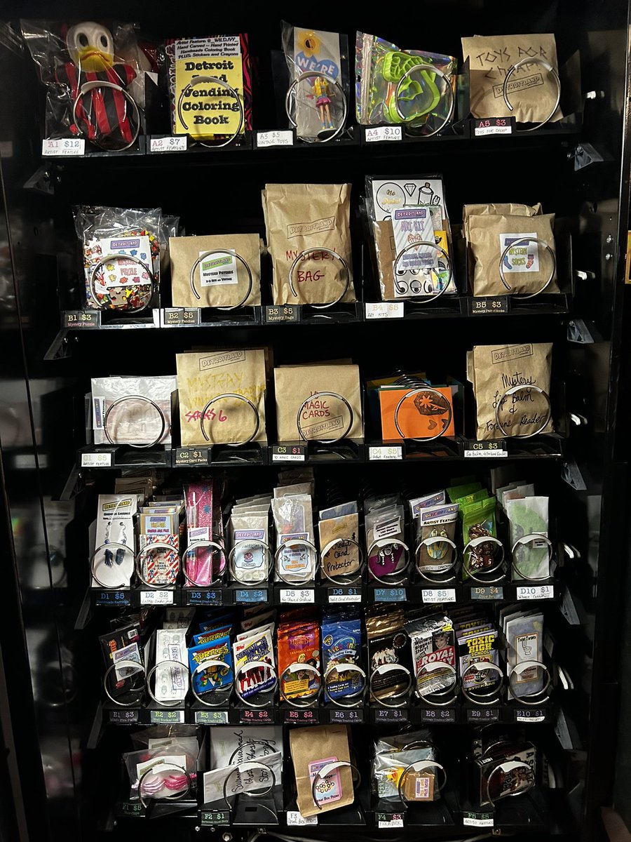 DetroitlandV's tweet photo. A fully stocked #creativevending machine inside of Flamingo Vintage in SW #Detroit 🦩 Handmade art, Artist collaborations, vintage products & more! #detroitlandvending https://t.co/UNZWMfSD8p