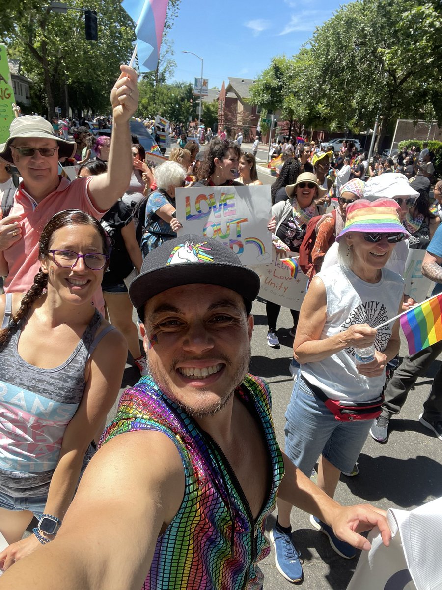 SacValleyPsych's tweet photo. 🌈SVPA showed up &amp; showed out at the Sacramento PRIDE Parade! Thank you to all who joined our contingent to show just how PROUD we are to work with &amp; be a part of this community!🌈

#sacpride2023 #svpa #sacramentopsychologists #diversity #inclusivity #acceptance #sacramento https://t.co/RjHLEUa2Ft