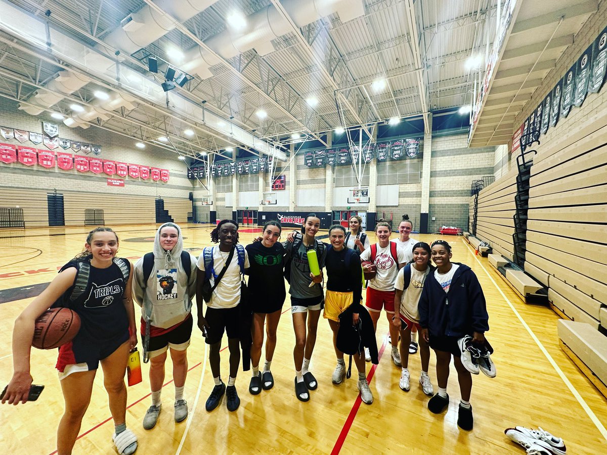 College/Pro runs in Portland been poppin. Message if you want in. <a href="/jazz_davidson6/">jazzy</a> <a href="/BarhoumSara/">Sara barhoum</a>