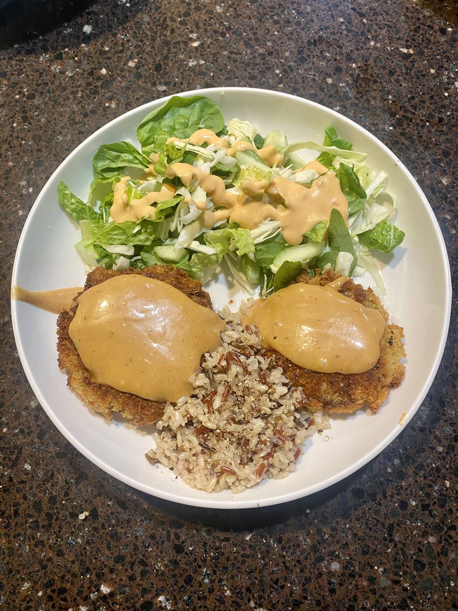 king_wojack's tweet photo. Dinner https://t.co/0m3uSU4tDK