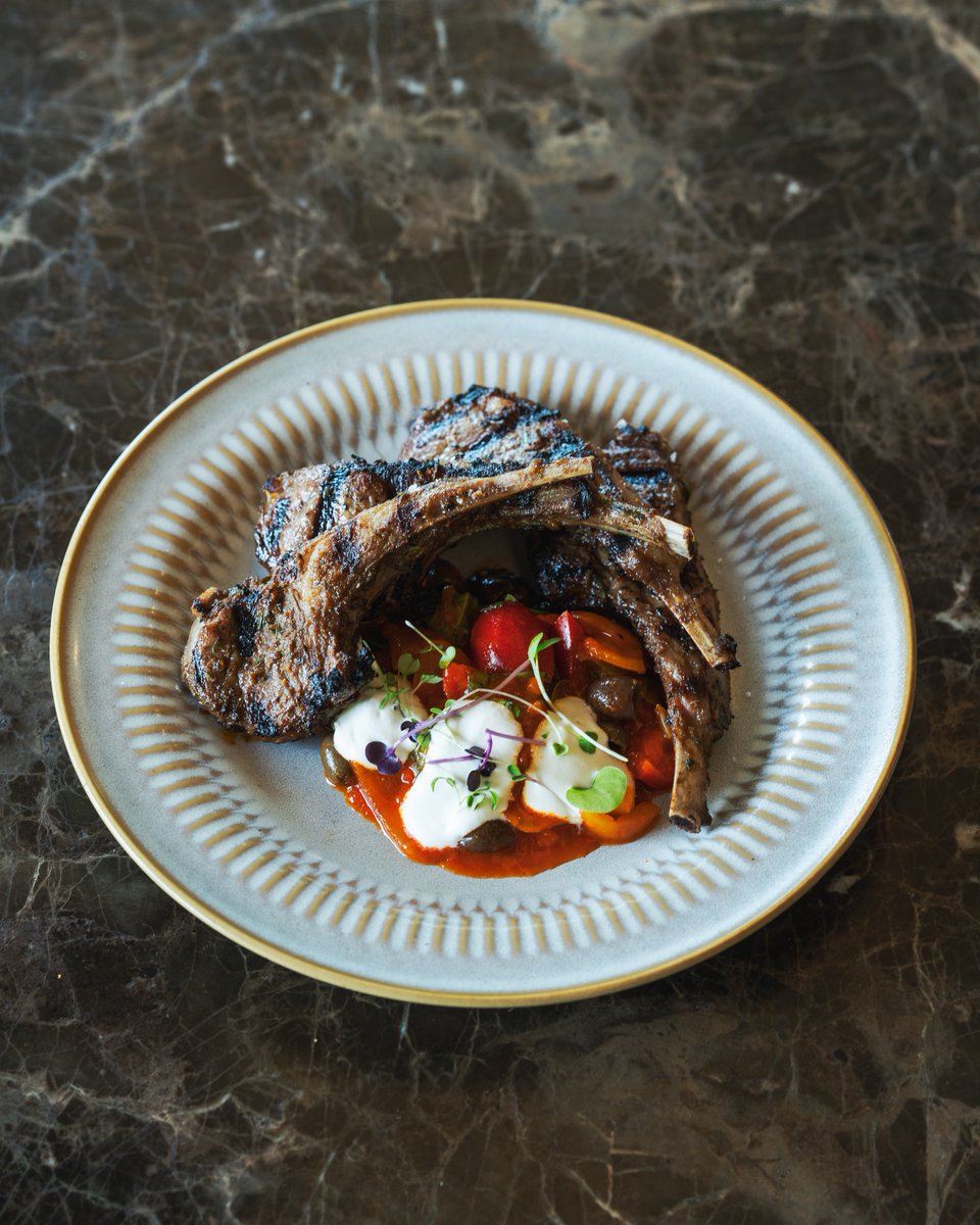 PopoloBris's tweet photo. Something Italians and Australia share in common - their love of lamb. Char-Grilled Sovereign Lamb Cutlets, Peperonata &amp; Goats Curd. 
Buonissimo! 
https://t.co/8sYL9Ac1dj

#brisbaneitalian #brisbanecity #visitbrisbane #popolobrisbane #eatsouthbank https://t.co/qlVitMP8gt