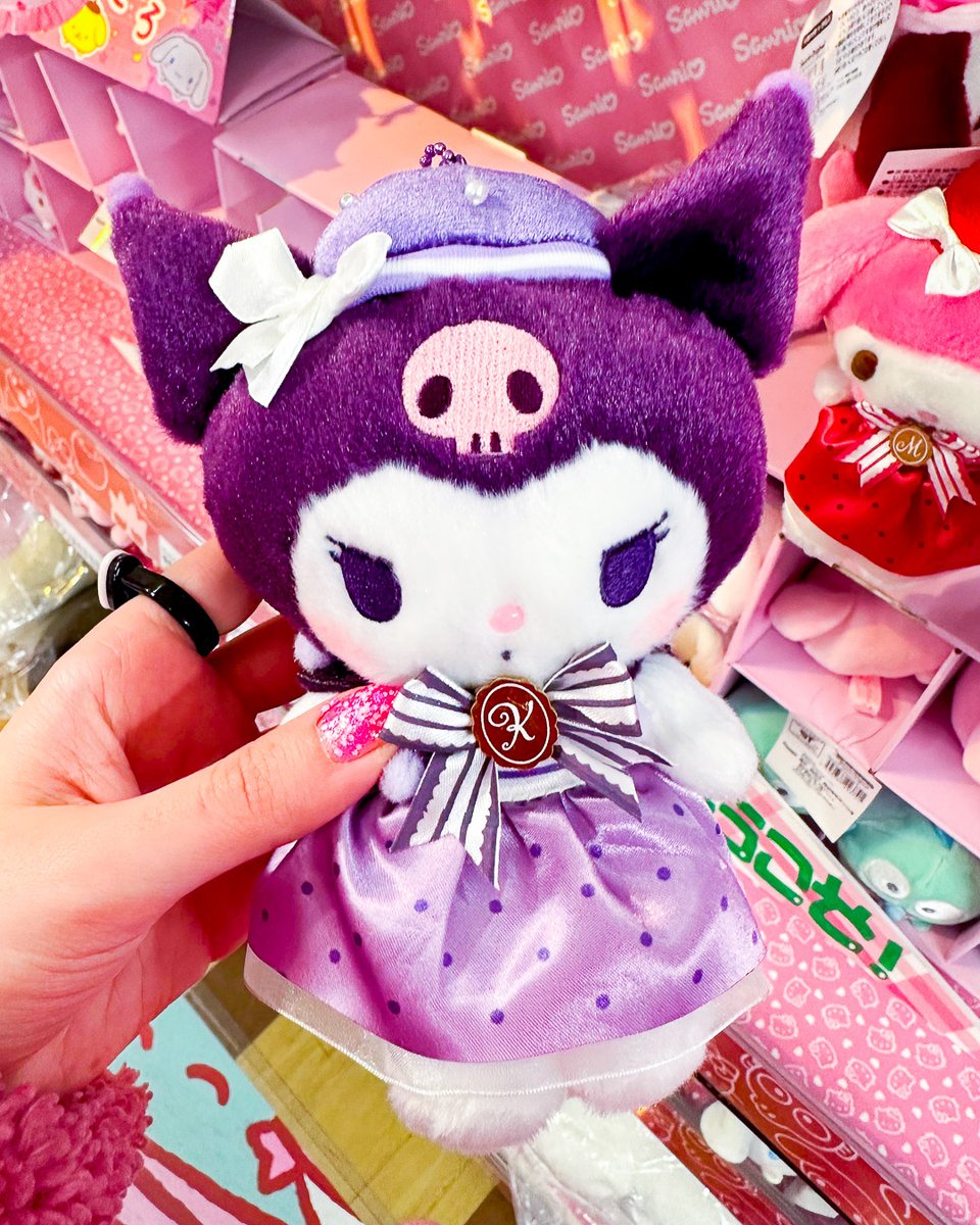 💜 Ready for a tea party with Kuromi? 👗👒 This cutie’s wearing a pretty purple gown with a matching dainty hat for this special occasion. 🐰🎀⁠

#kuromi #sanrio #kawaiistuff #kuromiplushie #kawaiithings