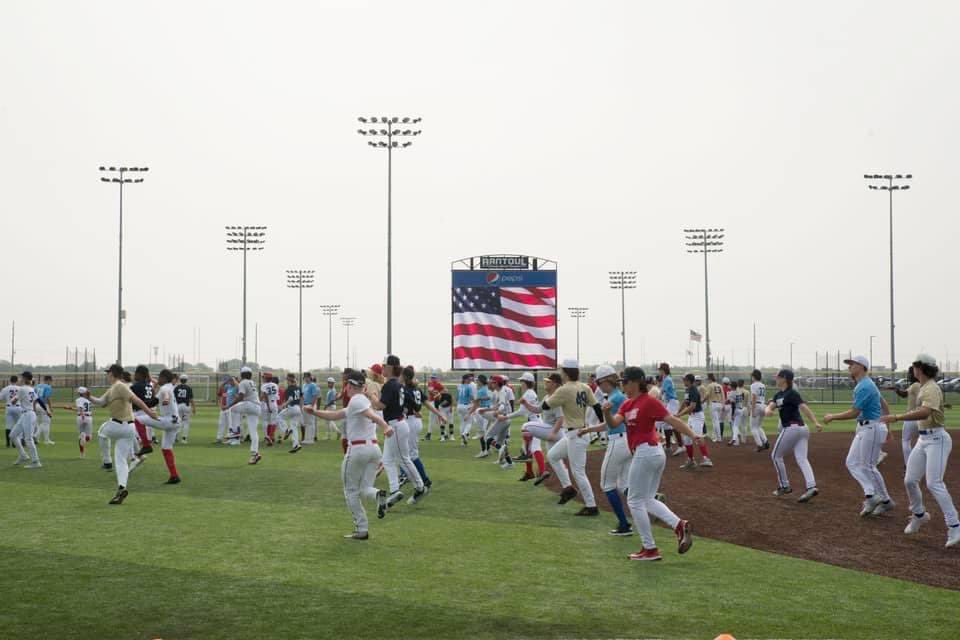 MidwestNTIS's tweet image. 👏👏👏A big thanks to all athletes, families and coaches for a great 3️⃣ days at the @USABaseball Midwest NTIS Prospect Games!

Next stop ➡️ Cary, North Carolina 

#USABaseball #MidwestDugout🇺🇸